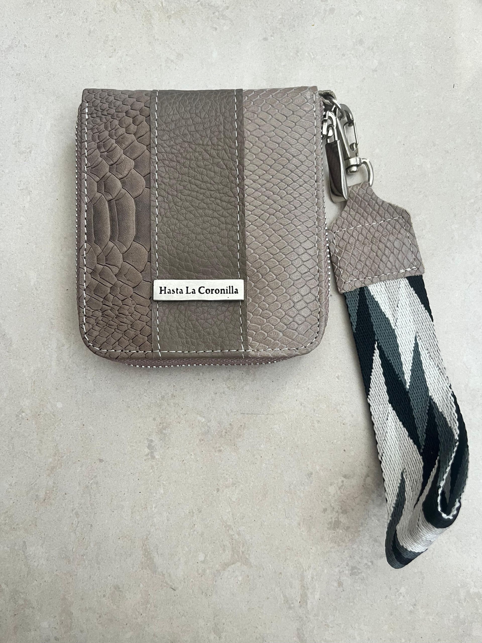 Billetera Mini vison  con llavero