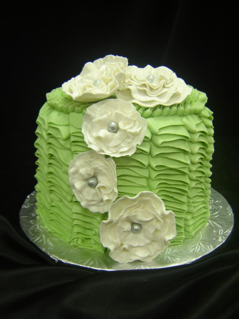 green bridal shower cake