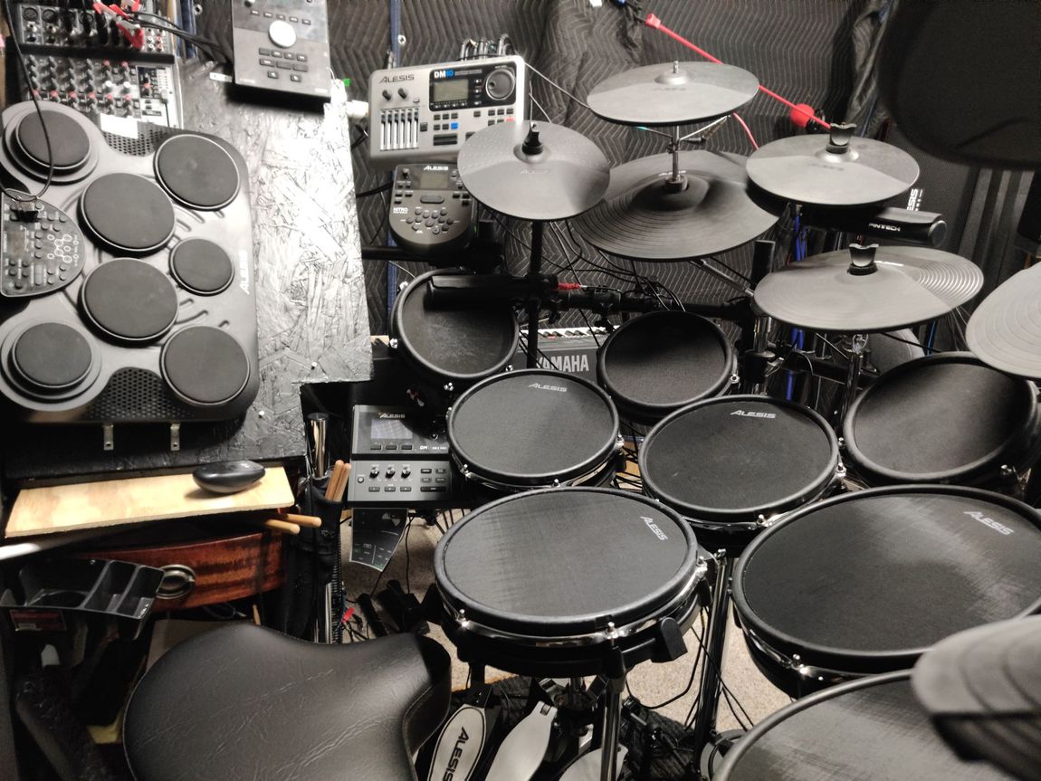 Left half of Drums.