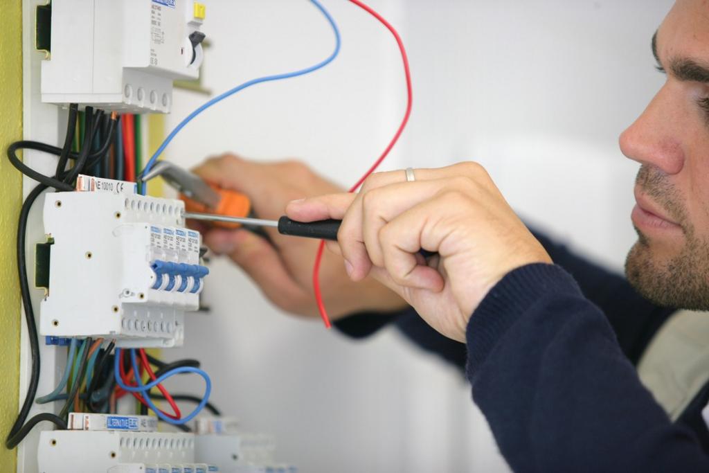 Fixing Circuit Breaker