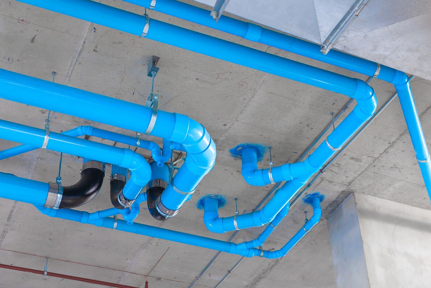 Fire sprinkler pipes
