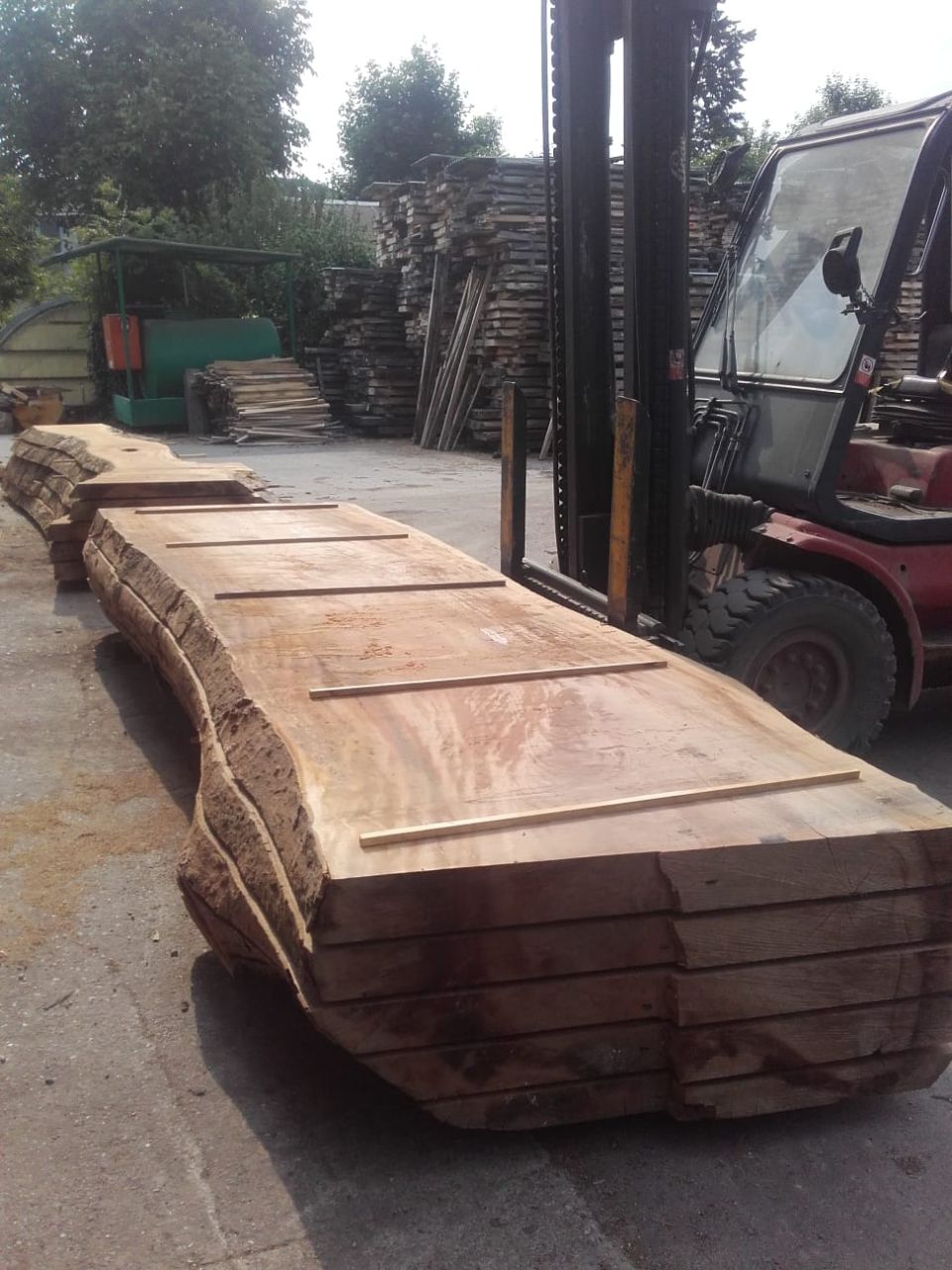 tavolame in legno