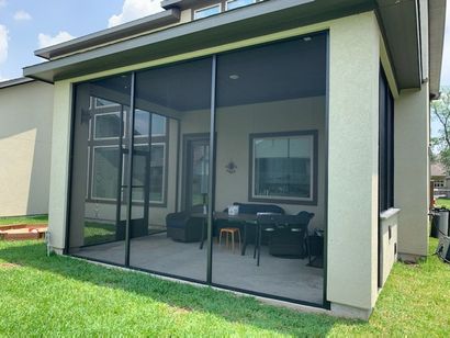 Screened in patio enclosure in San Antonio & Austin, TX