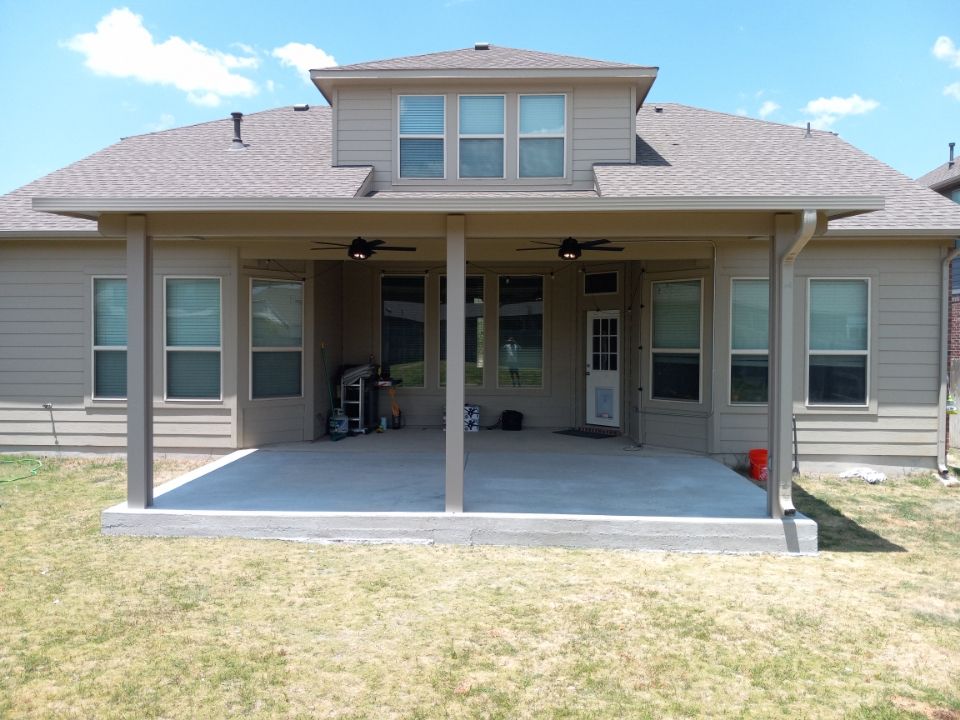 Insulated patio cover with ceiling fan near Willow Creek Estates