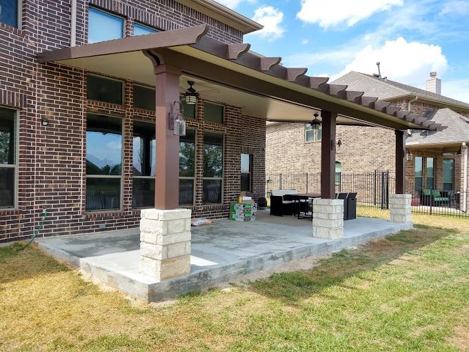 Patio cover with ceiling fan installation in Volente, TX