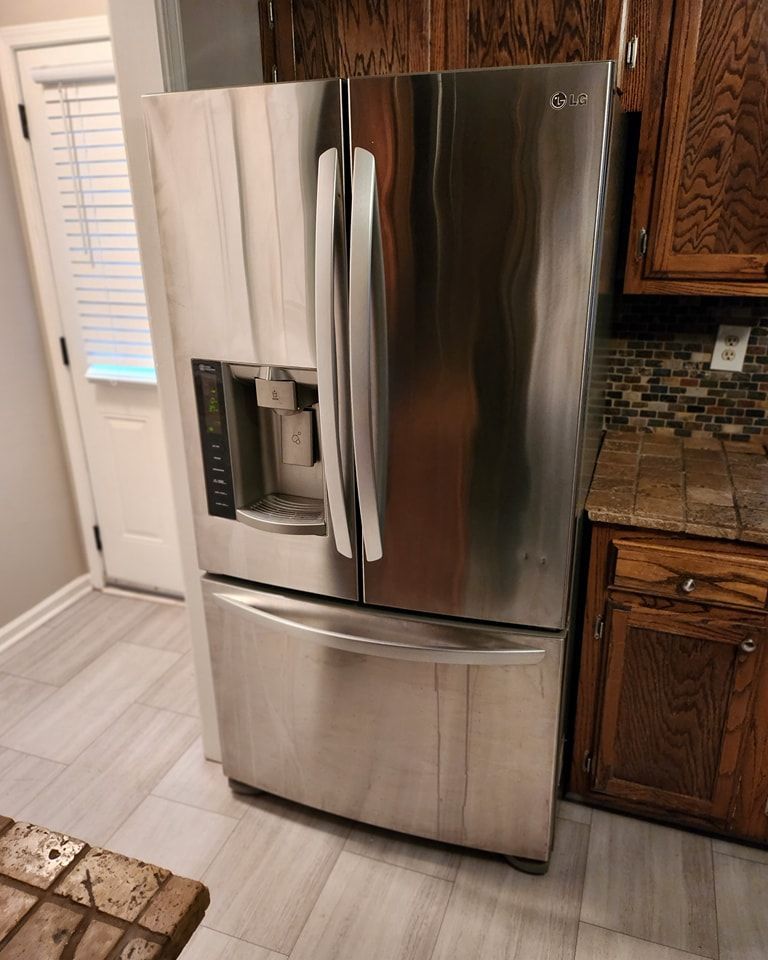 TMMT Appliance Repair providing refrigerator repair services in Mississippi