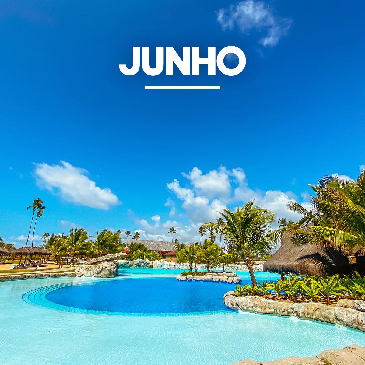 Vista de uma bela piscina azul cercada por pedras naturais, coqueiros e jardins no resort Enotel sob um céu ensolarado. No topo da imagem, o texto Junho aparece em destaque junto a faixas da campanha My Black, e no canto inferior esquerdo, há um selo laranja informando 