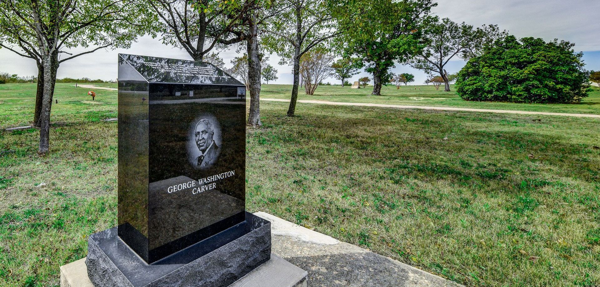 Funeral Home in Dallas, TX | Lincoln Funeral Home & Memorial Parks