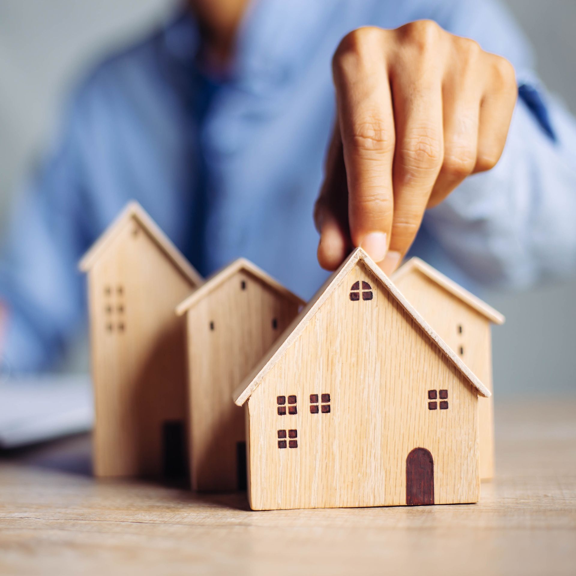 Choosing a Wood House Choosing a Wood House