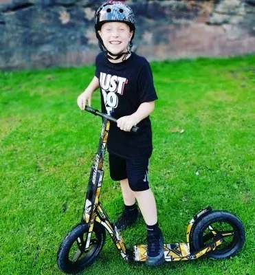 LIFERYDER® Large two wheel Scooters & balance bikes 