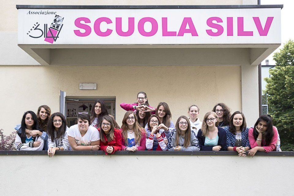 Estudiantes de la Escuela Silv