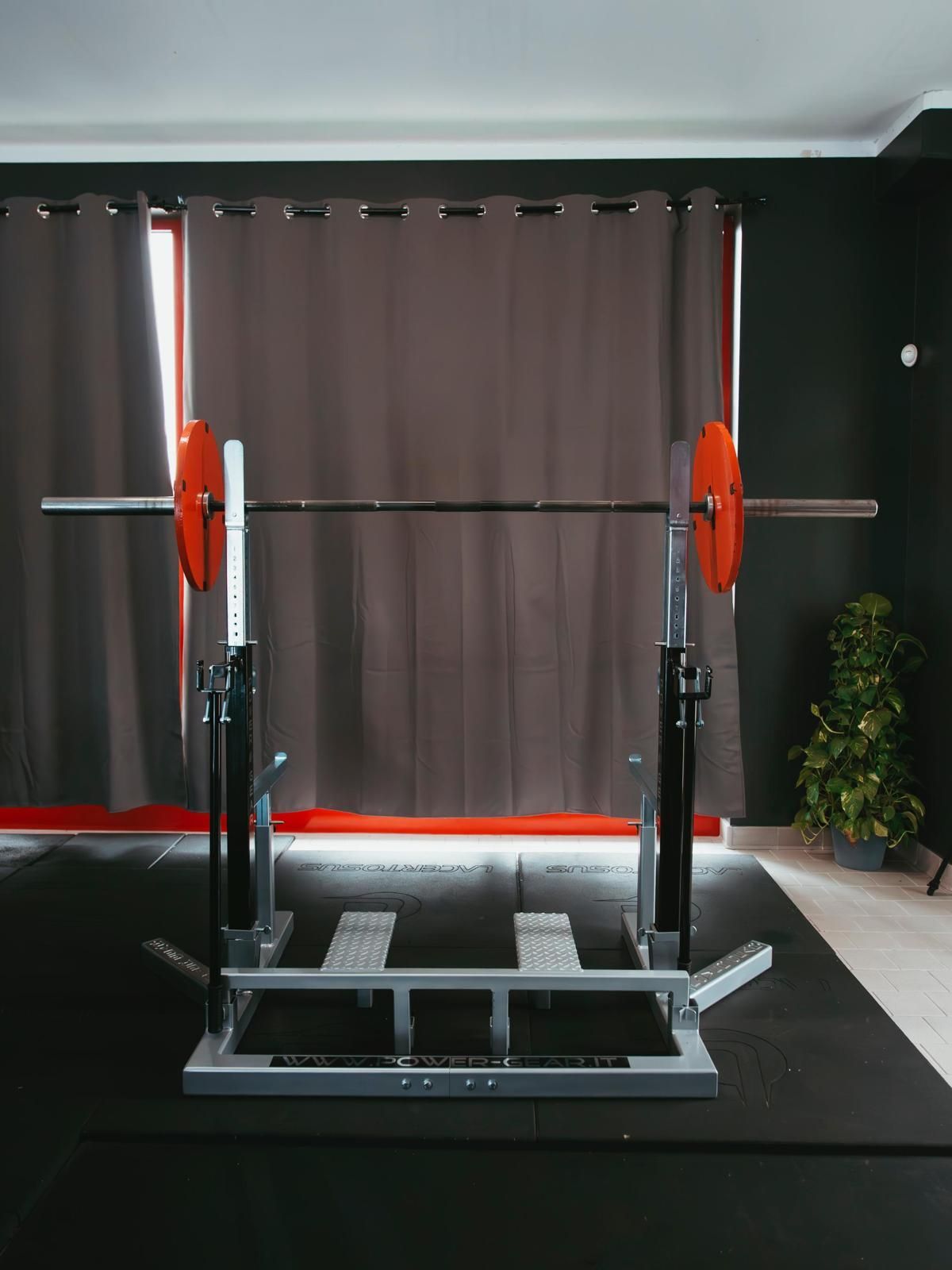 gallery Lifter House Moncalvo