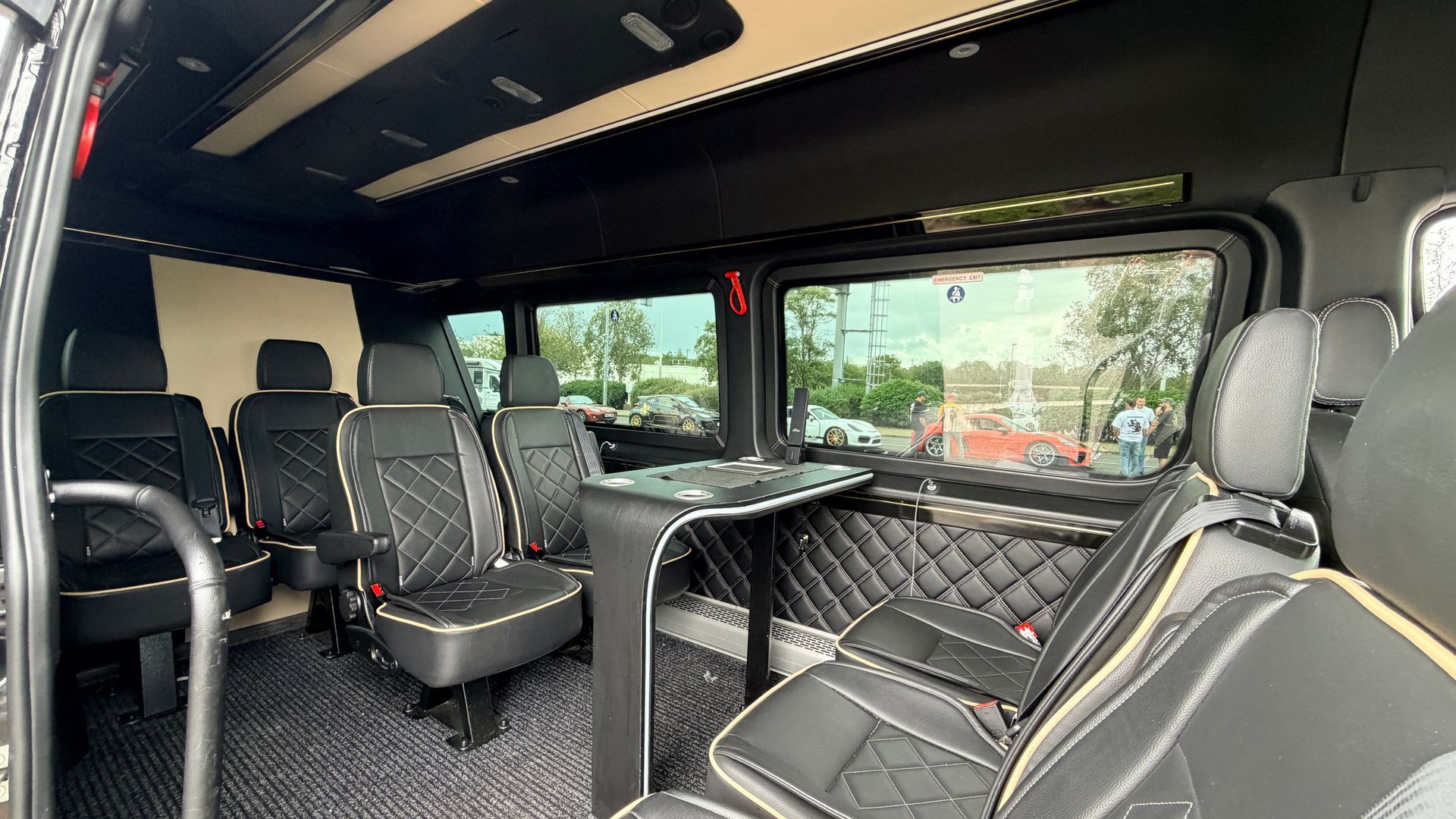 
Minibus Amsterdam SPRINTER