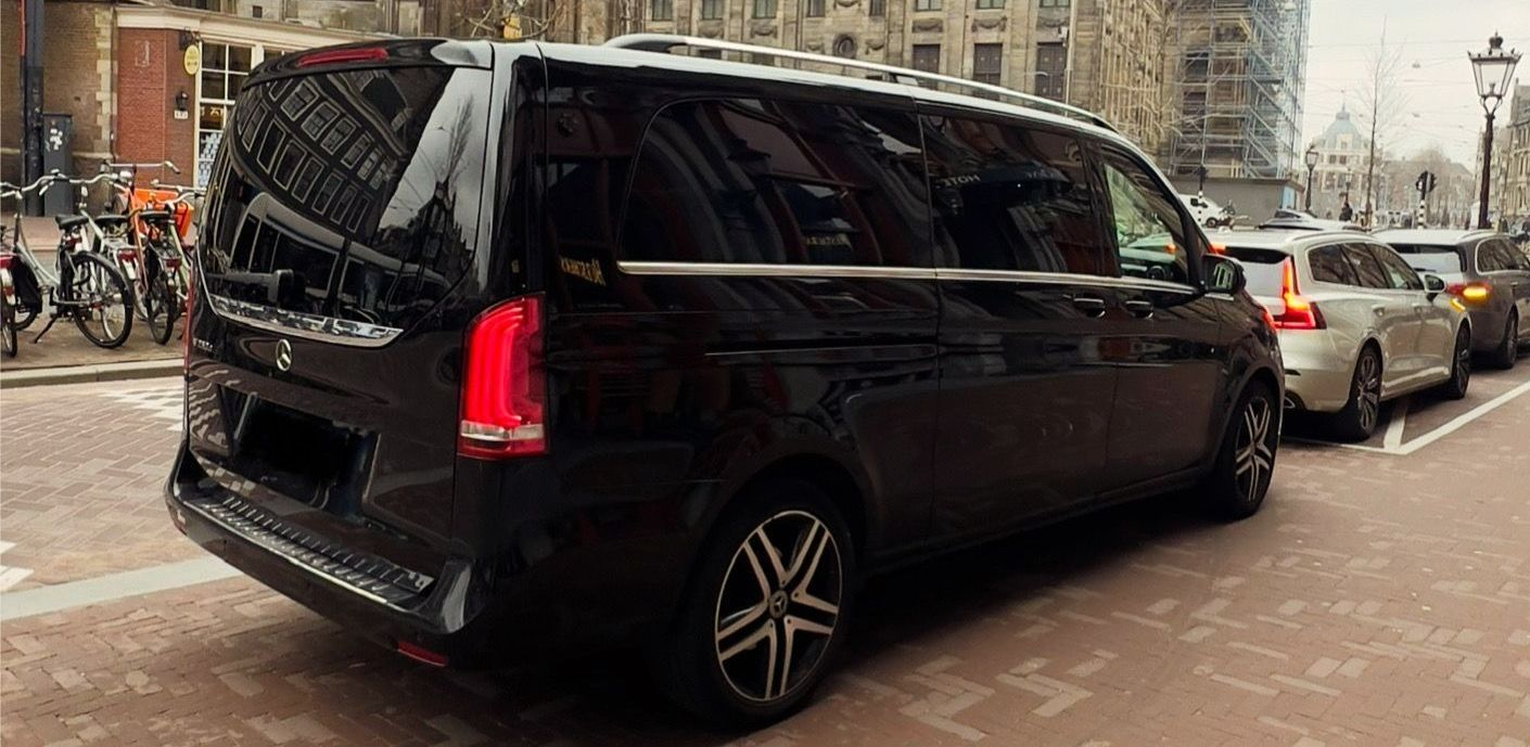 Are taxi expensive in Amsterdam, taxi cost in amsterdam