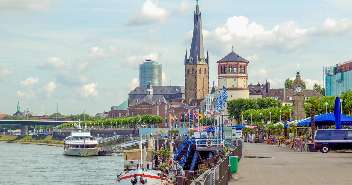 Taxi van Amsterdam naar dusseldorf taxi naar Dusseldorf prijs
