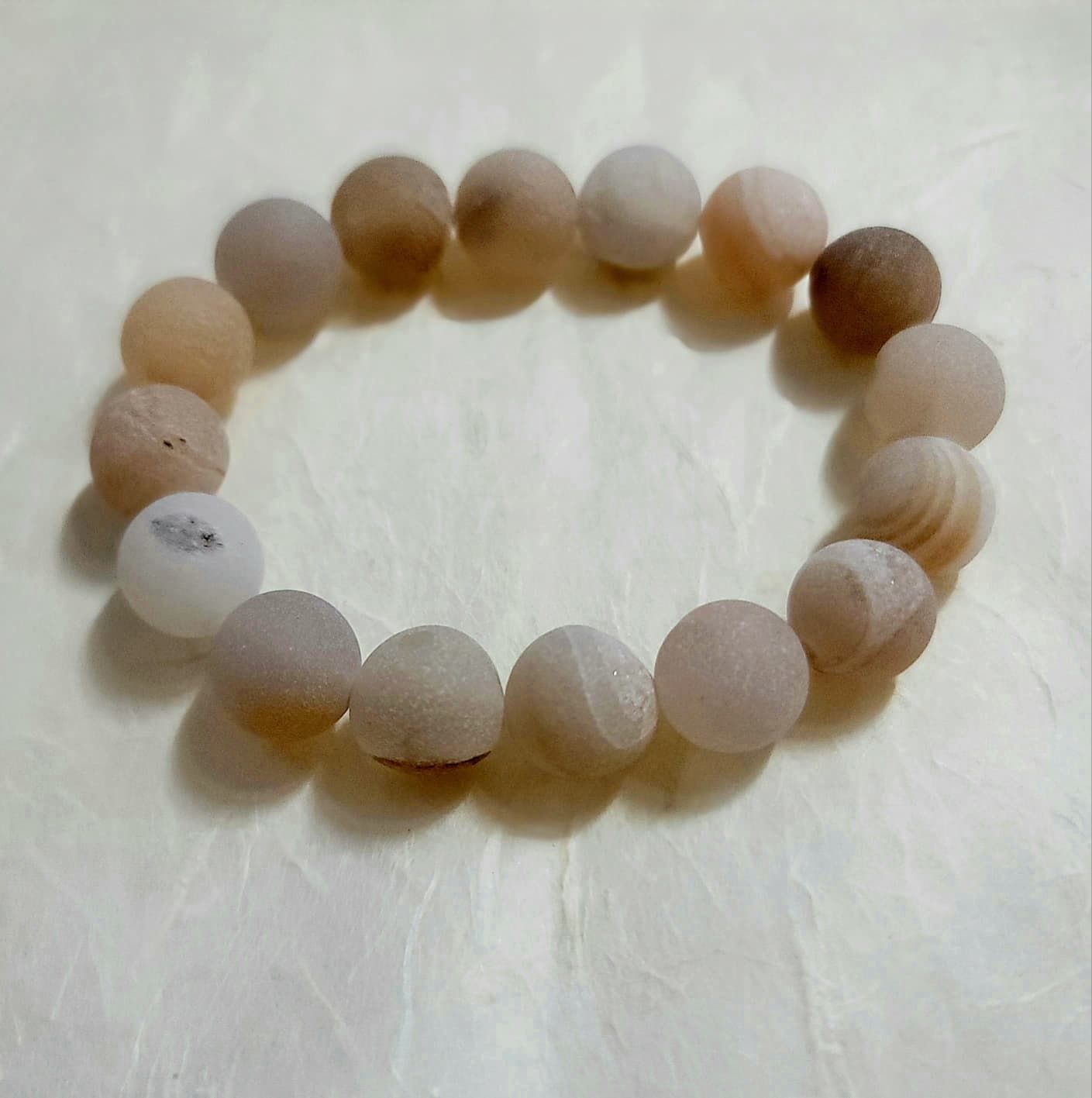 Tas Tas Rough Chalcedony Agate Druzy Gemstone Bracelet