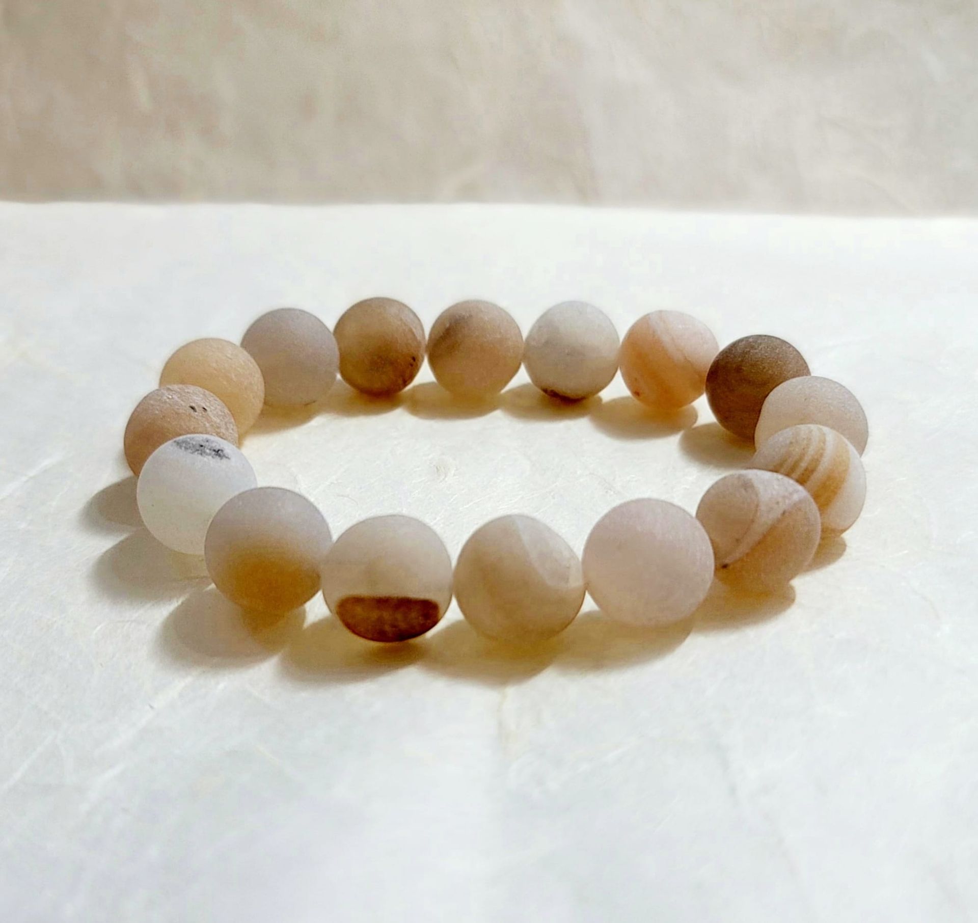 Tas Tas Rough 12mm Chalcedony Agate Druzy Gemstone Bracelet