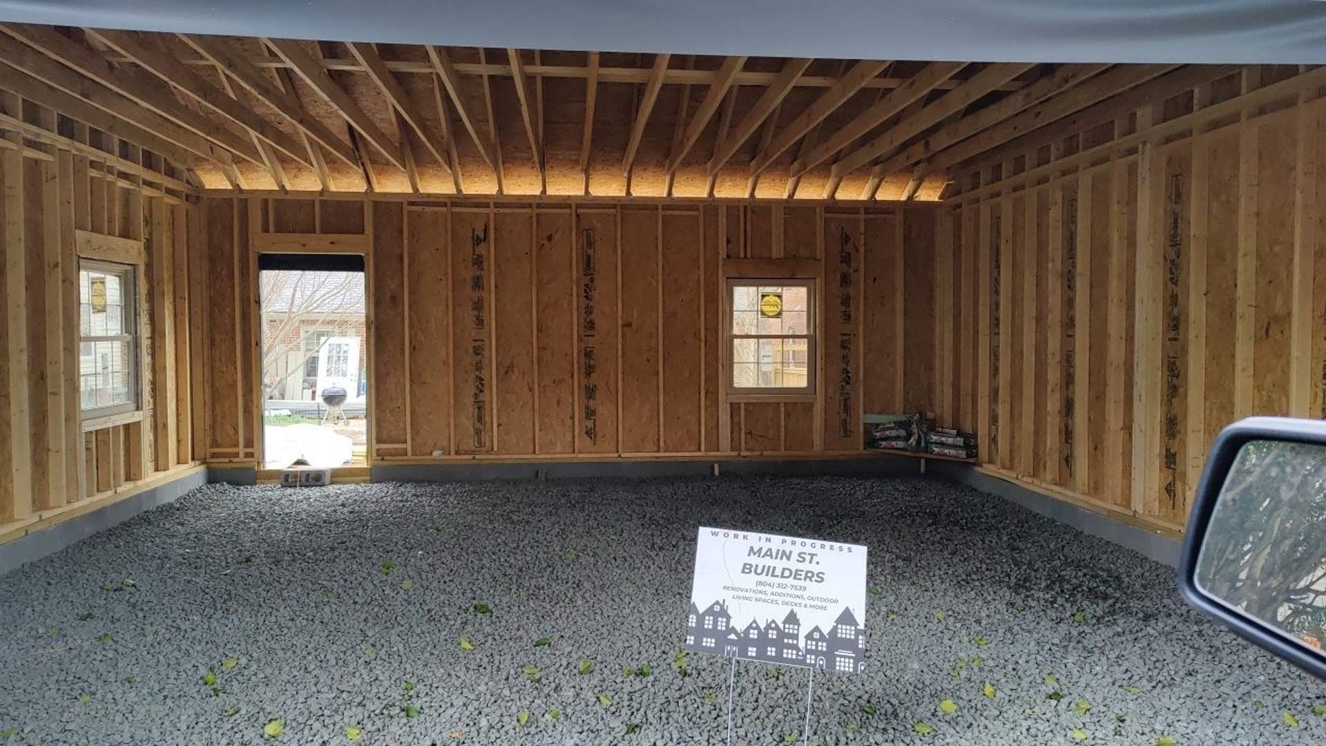 general contractor in richmond va: House under construction.