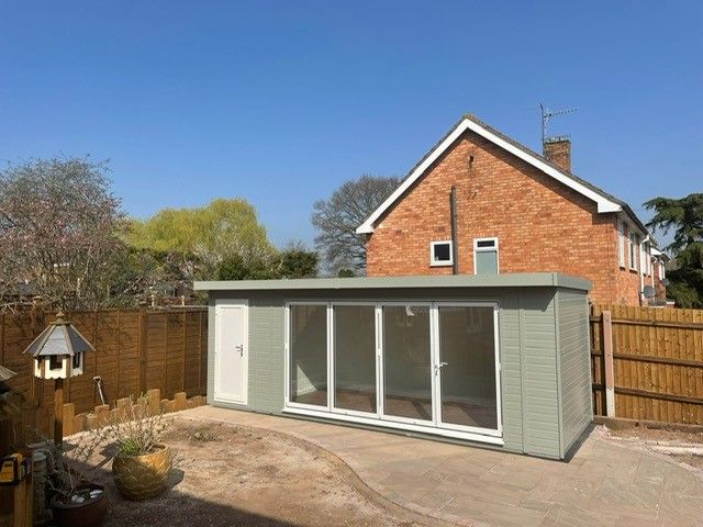 UK garden building 4