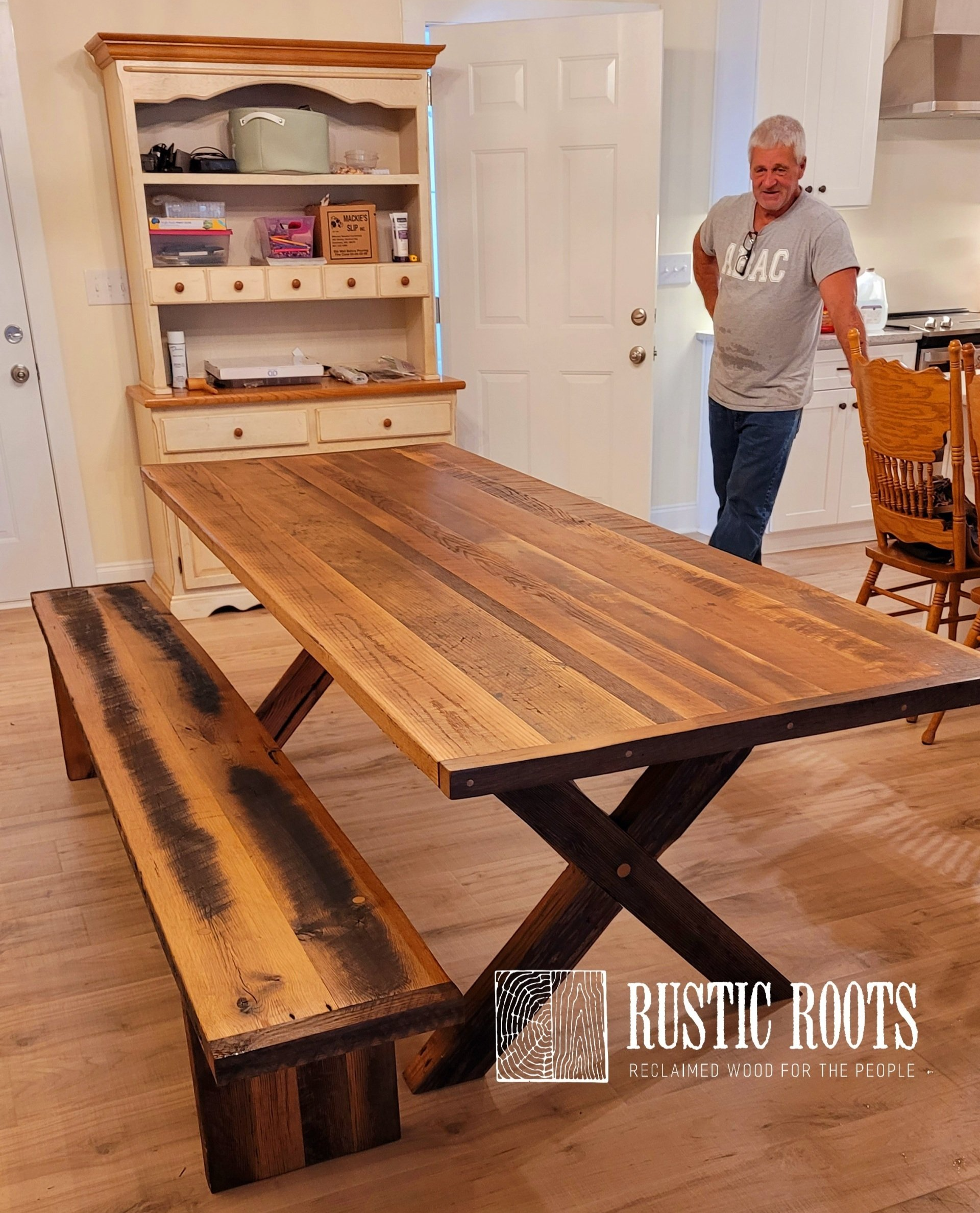 reclaimed wood farmhouse style table