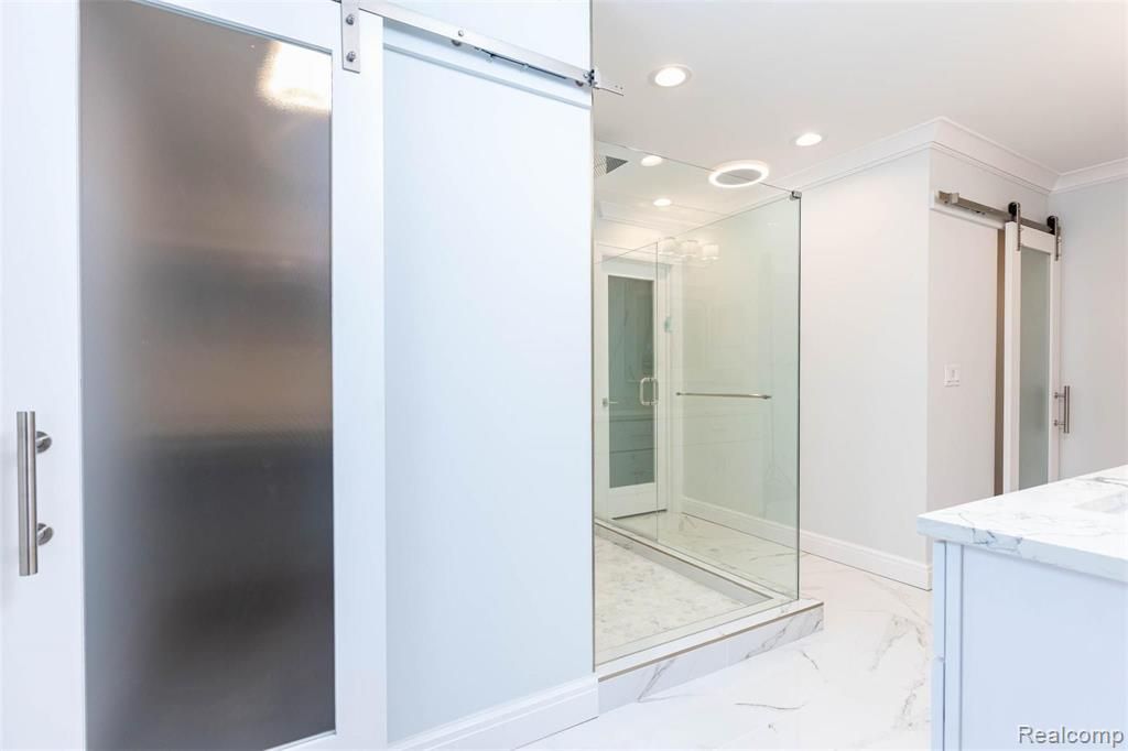 Bathrooms14