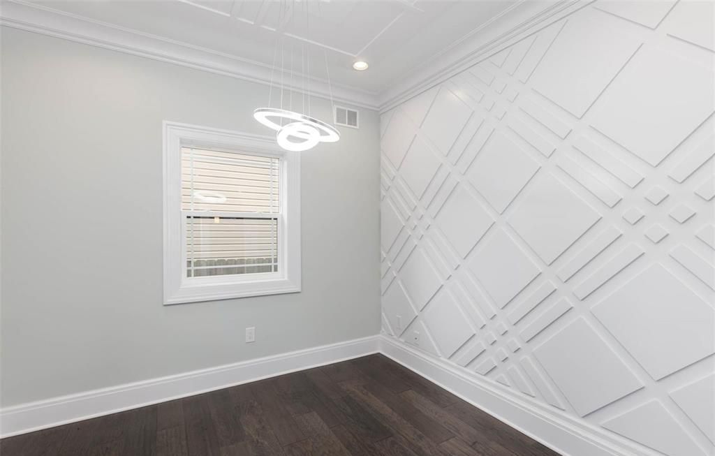 Exotic Walls7