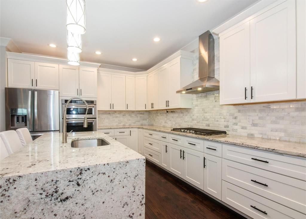 Kitchen 25