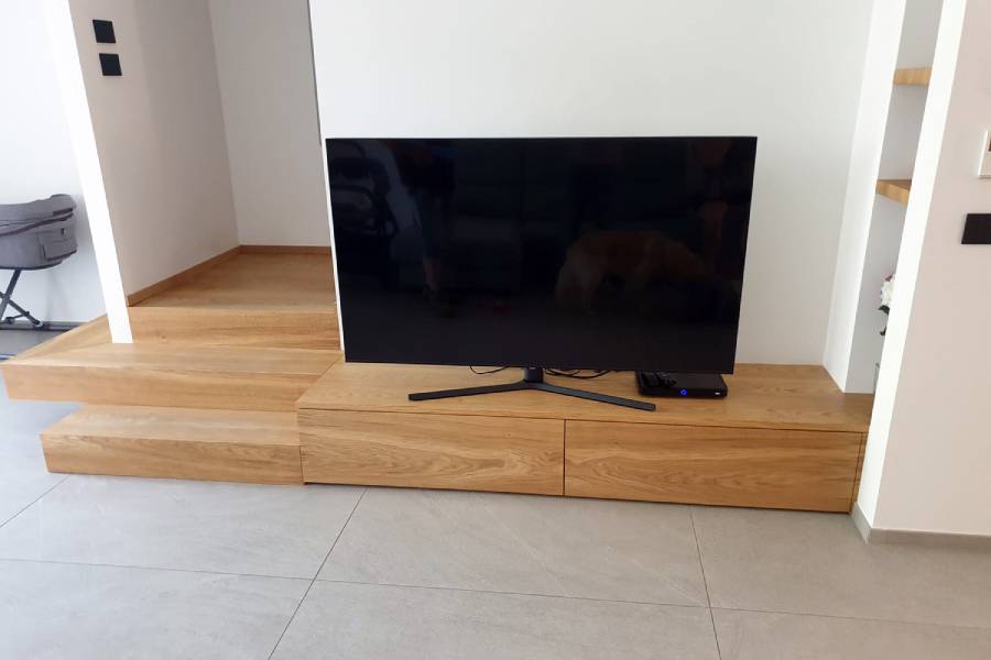 mobili in legno per il salotto