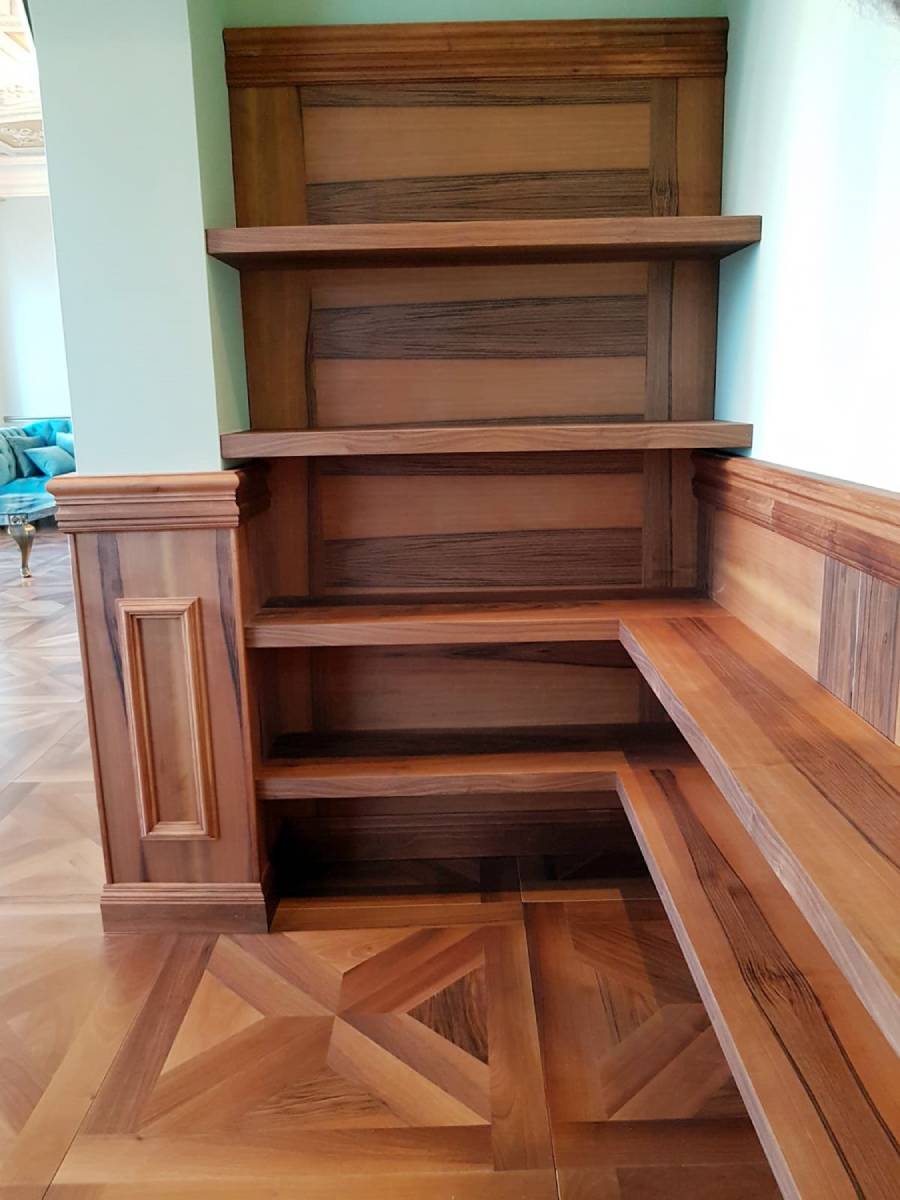 mobili su misura in legno di qualità