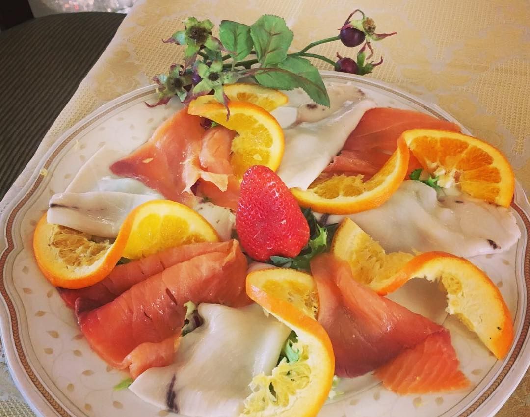Crudità di pesce del ristorante della  location per matrimoni a Taormina