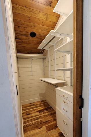 Closet — Madison, AL — Elite Showers and Closets 