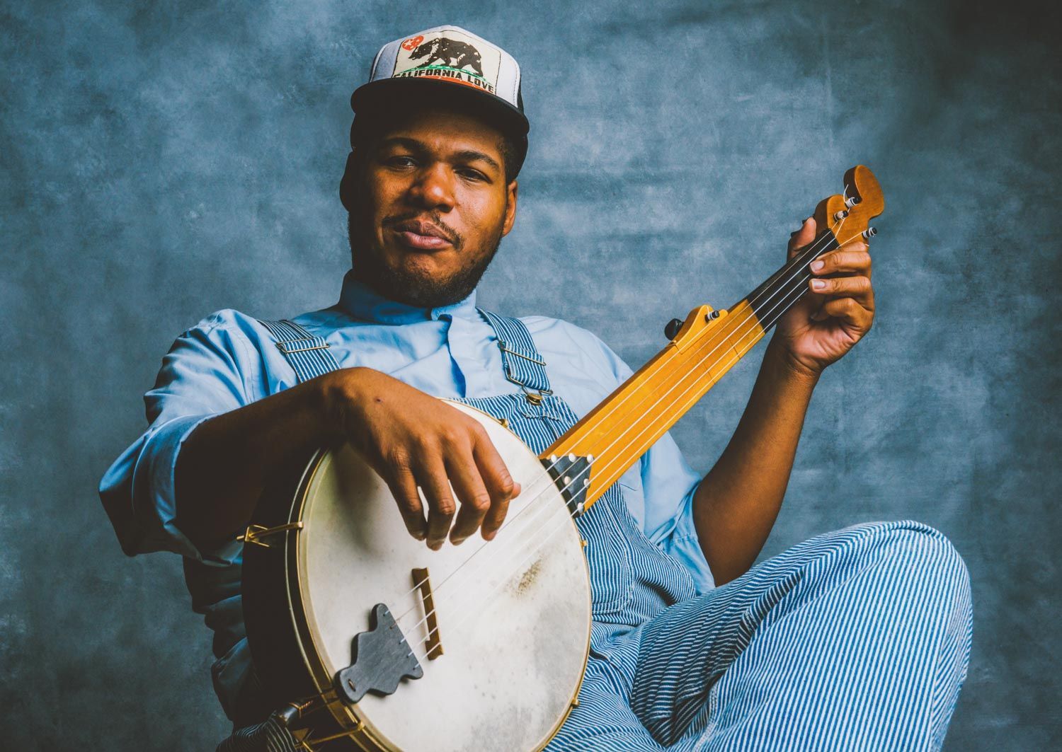 Jeron Blind Boy Paxton in Asheville music photograph taken by North Carolina portrait photographer sandlin gaither 