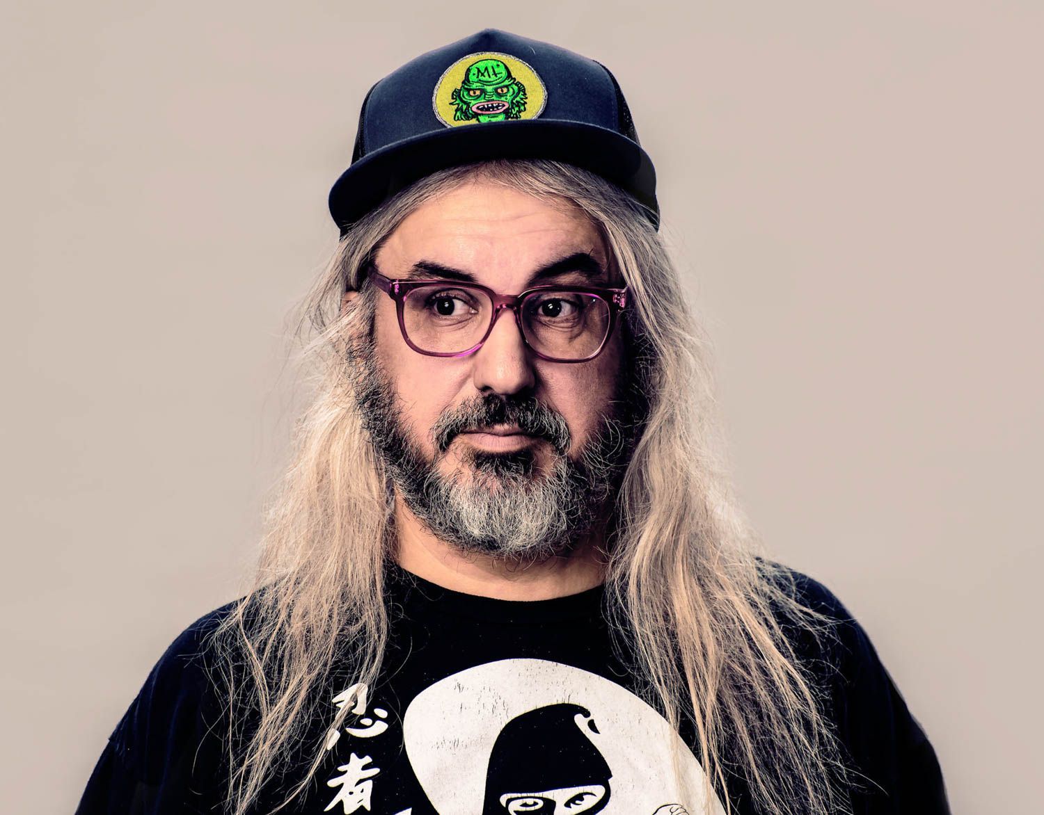 J Mascis music photo in Asheville, NC studio portrait at the Grey Eagle Music Hall by photographer Sandlin Gaither 