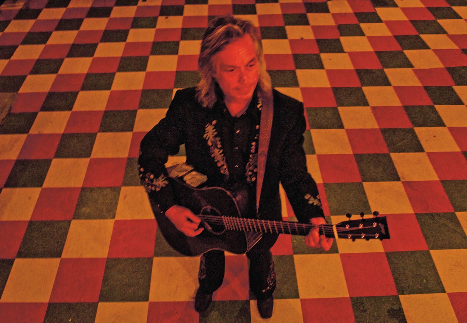 Bluegrass and Americana singer songwriter Jim Lauderdale, photographed by Asheville music photographer Sandlin Gaither at the Grey Eagle Music Hall
