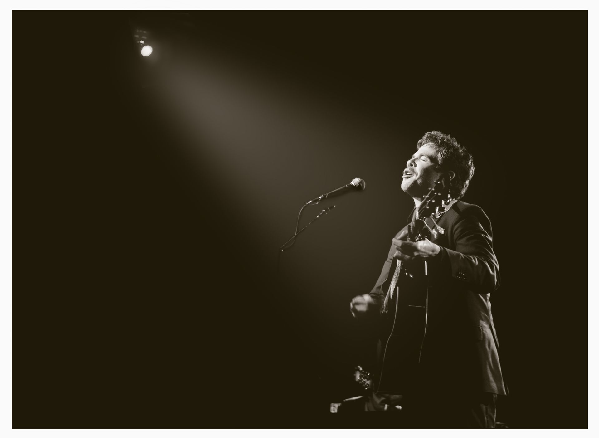 Josh Ritter live by Asheville music photographer