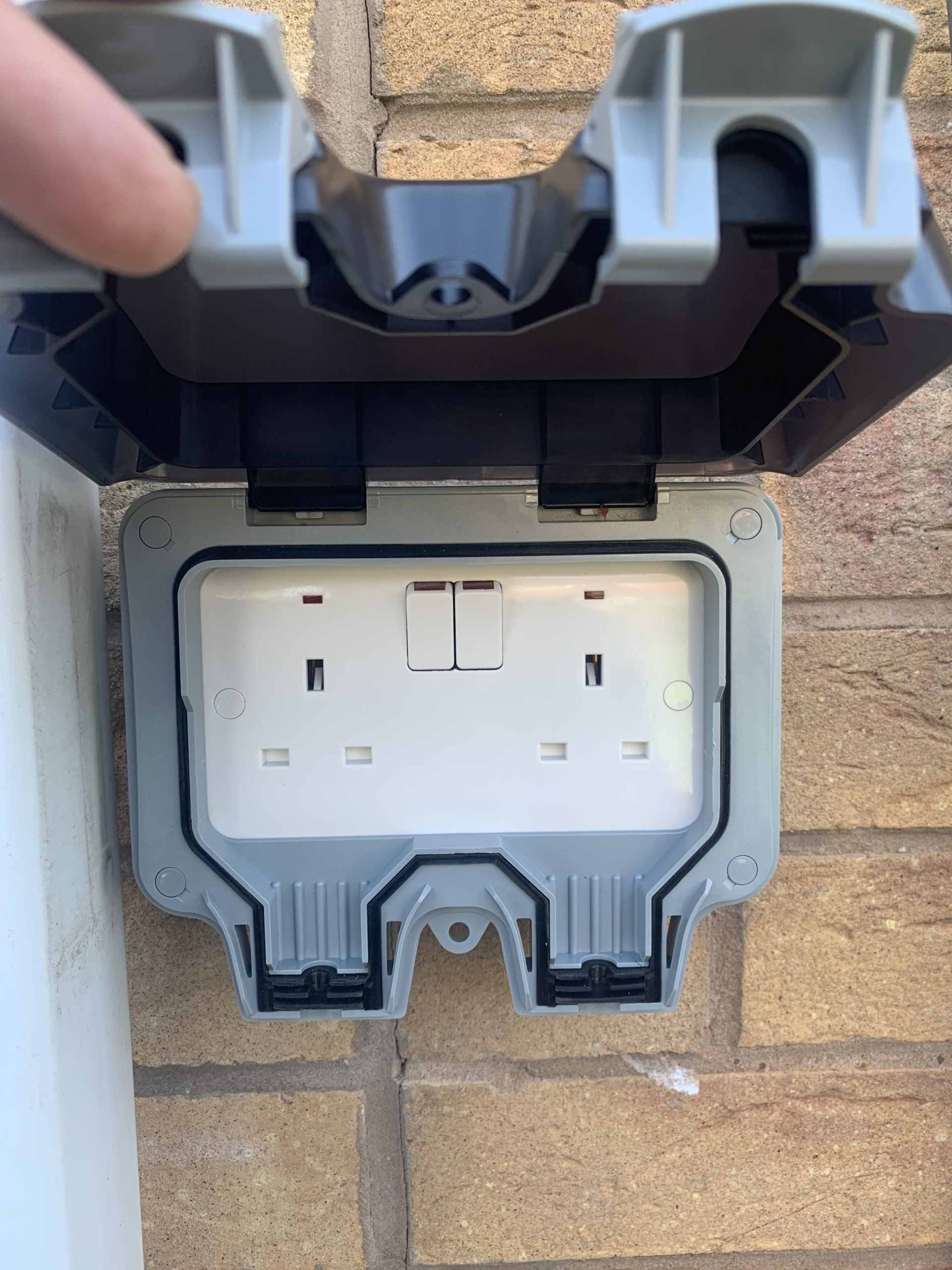 out door sockets  carried out in newton le willows, Warrington and surrounding areas