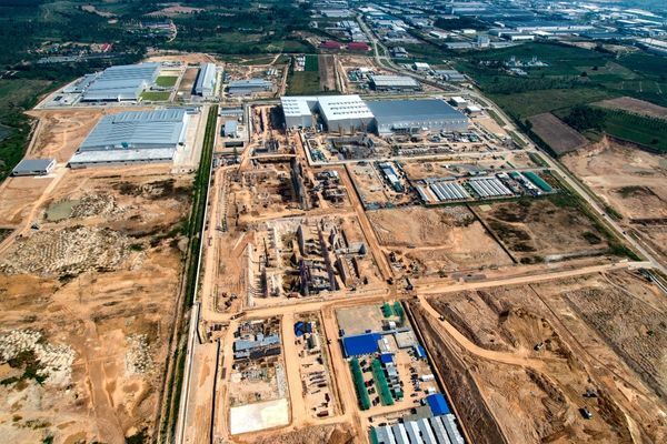 An aerial view of a large industrial area with lots of buildings.