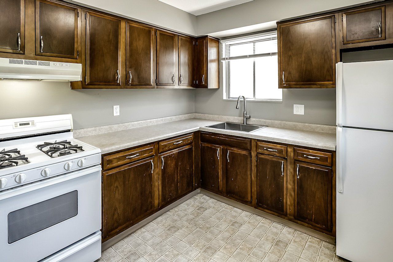 Photo of the Lincoln Place Kitchen