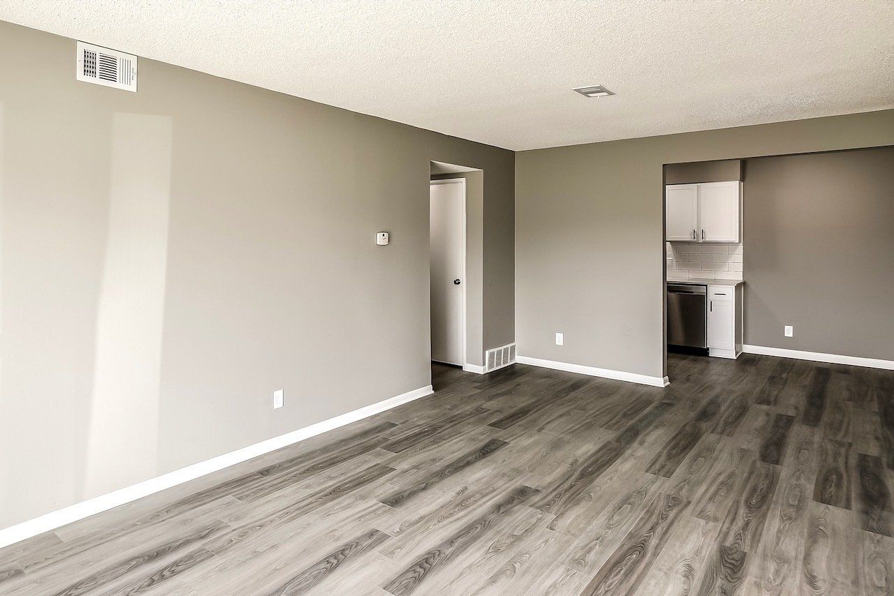 Photo of Gaslight Apartments Living Room