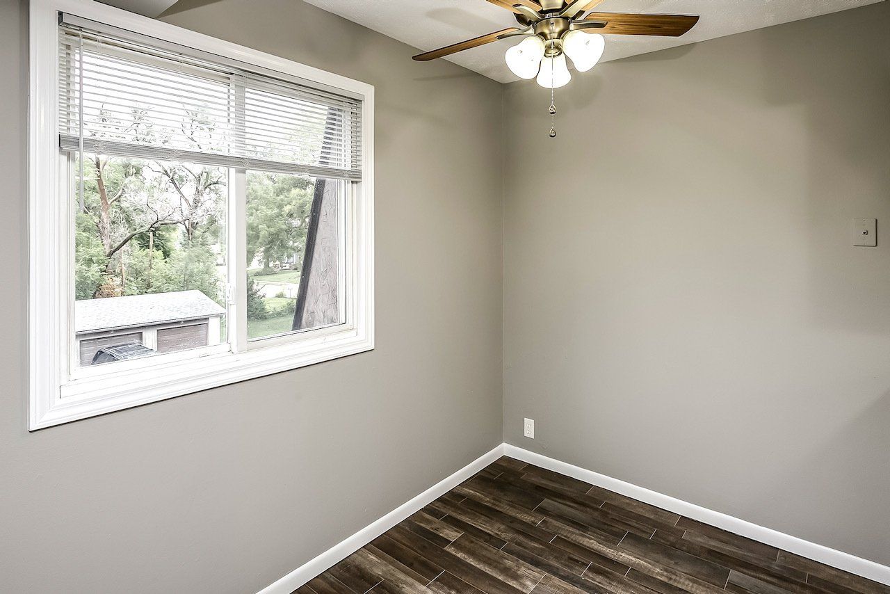 Windsong Apartments Interior Photo
