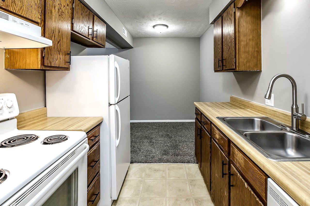 Windsong Apartments Kitchen Photo