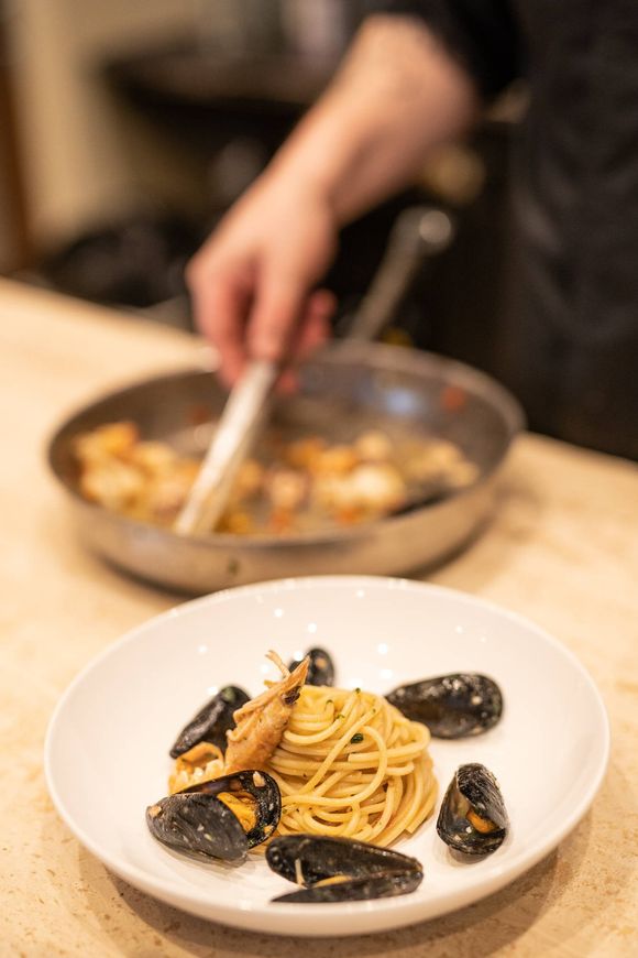 spaghetti con frutti di mare