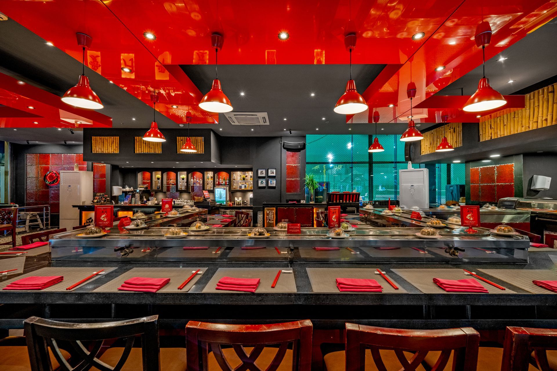 Sushi lounge cuisine and tables