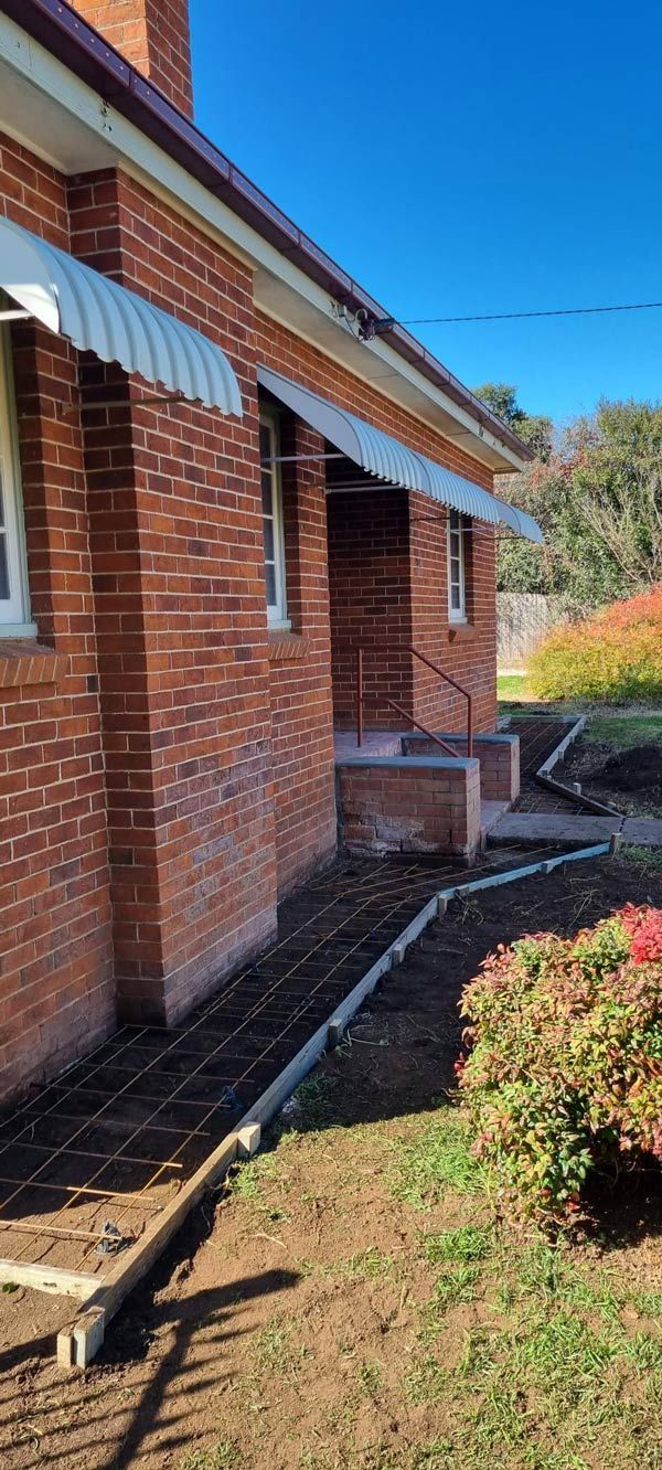 House Improvement Under Construction — Edwards & Froud Building Services Pty Ltd in West Tamworth, NSW