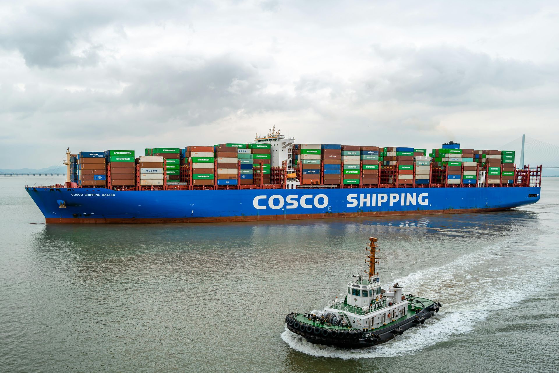 Importing from China to Australia container ship departing port