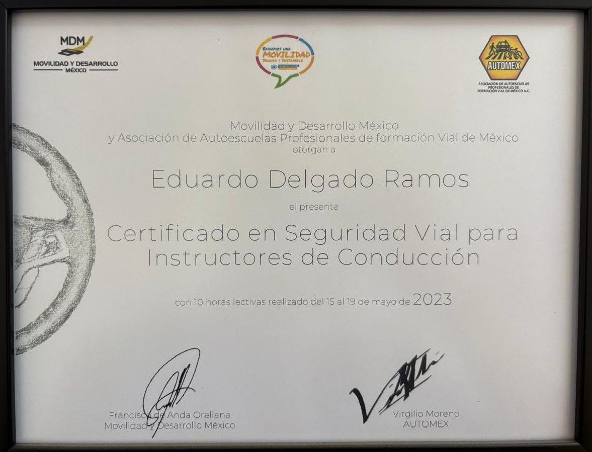 ESCUELA DE MANEJO MASTER DRIVE