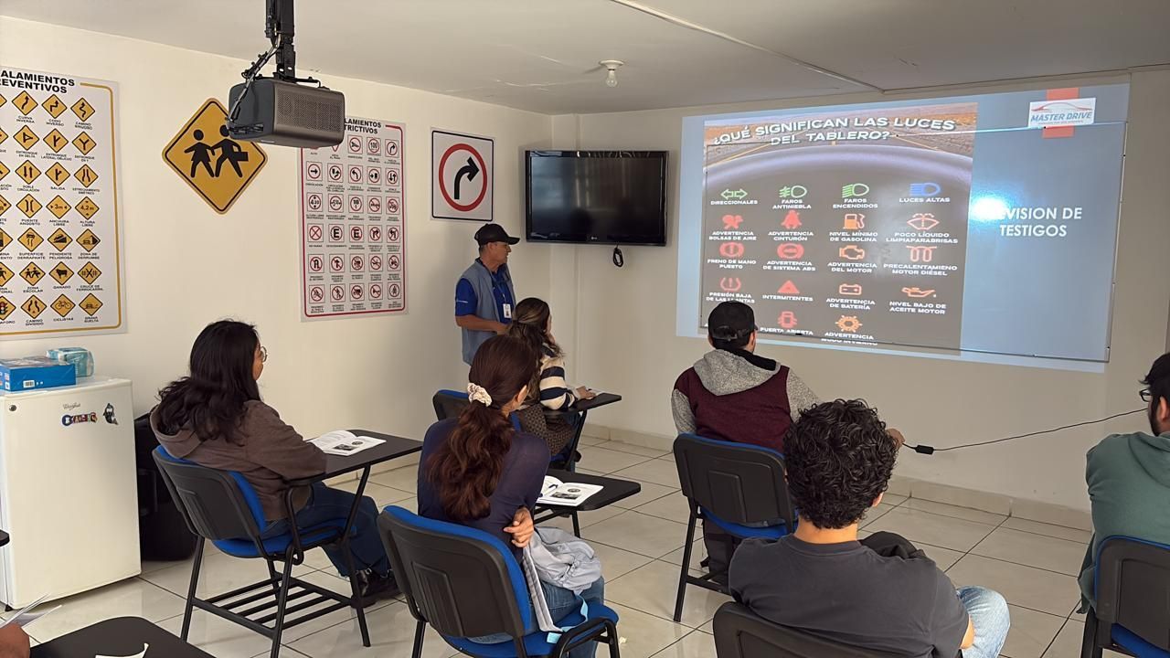 Escuela de Manejo Master Drive