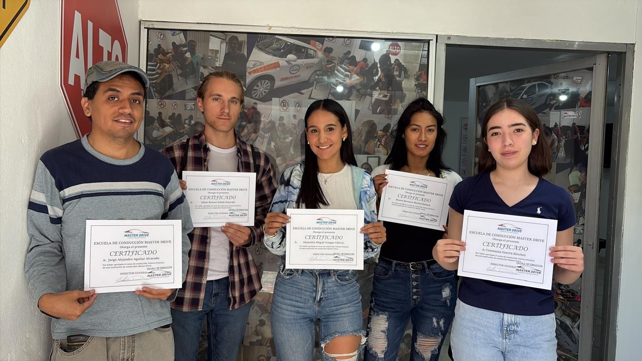 ESCUELA DE MANEJO MASTER DRIVE