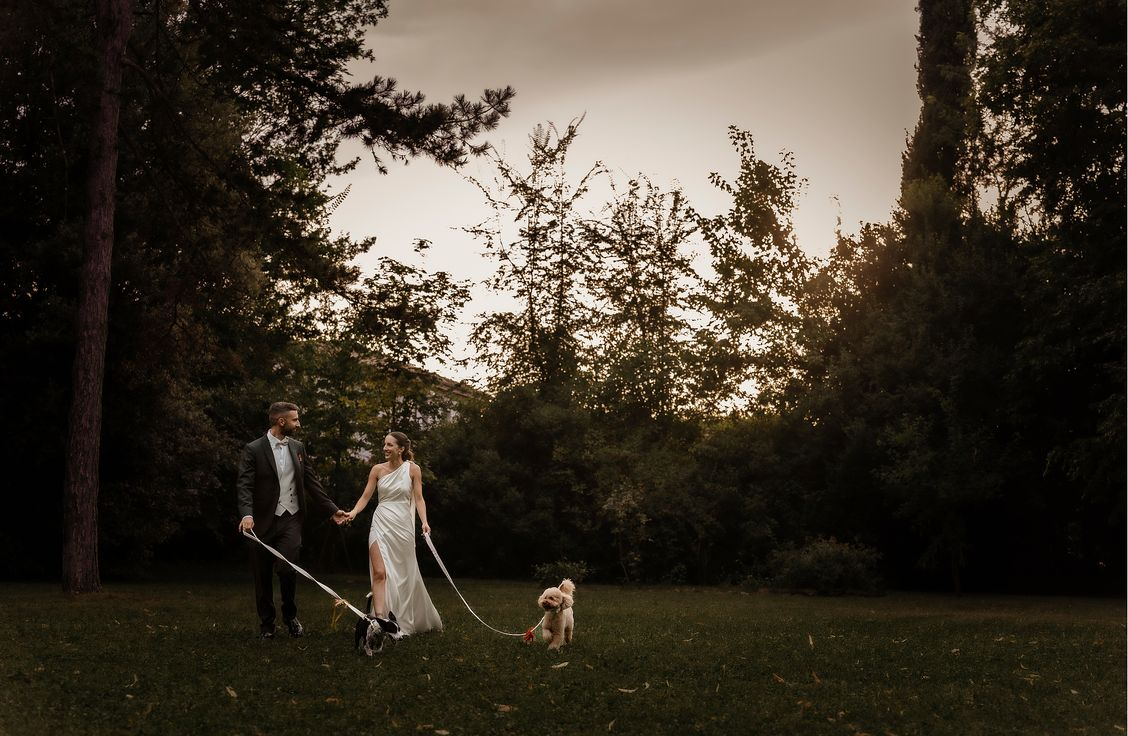 Reportage autentico per matrimoni intimi ed elopement. Fotografia naturale, discreta e senza pose.