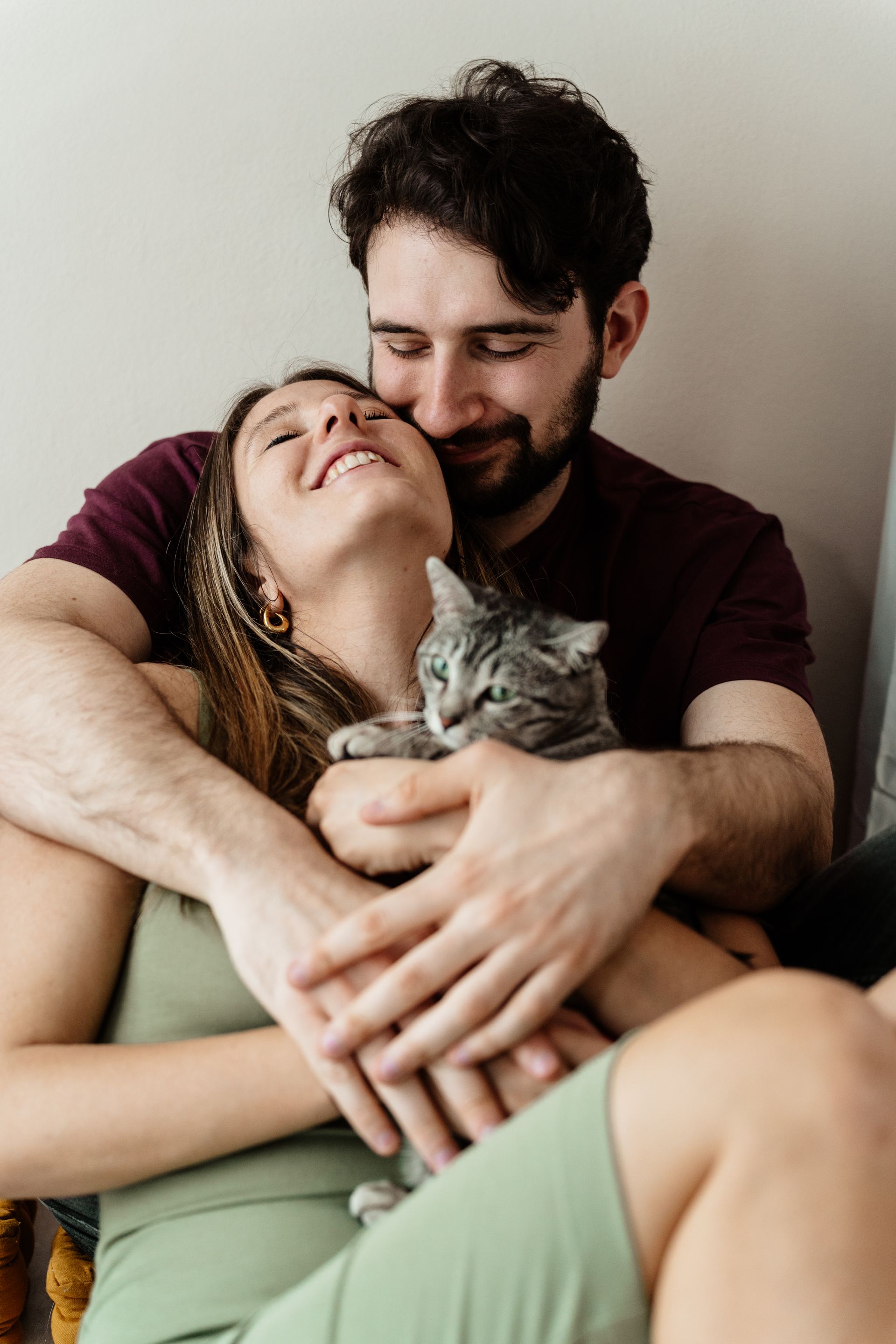 Reportage autentico per matrimoni intimi ed elopement. Fotografia naturale, discreta e senza pose.